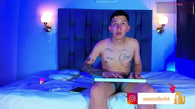 Zoe Axel1 online show from July 24, 6:28 pm