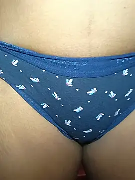 Snapshot of Horny_Natasa_ chatting on June 2, 6:48 am Horny Natasa online show from June 2, 6:48 am