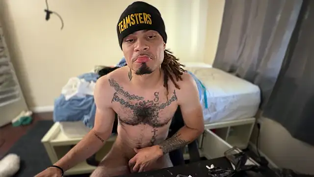 Snapshot of thxbxbydjxc chatting on June 8, 1:28 am thxbxbydjxc online show from June 8, 1:28 am