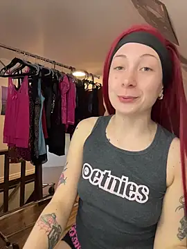 Snapshot of localdivinediva chatting on March 9, 5:06 pm localdivinediva online show from March 9, 5:06 pm