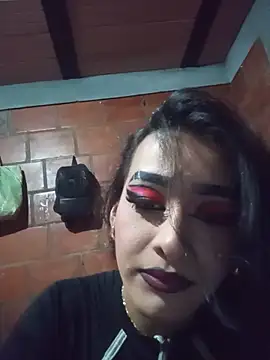 Sienna Dark online show from June 16, 2:47 am