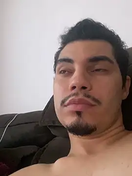 Snapshot of cs-03 chatting on March 6, 4:47 pm cs-03 online show from March 6, 4:47 pm