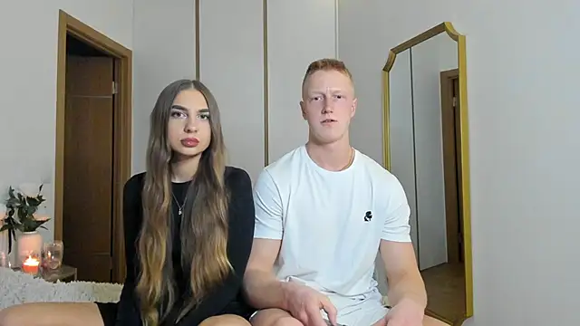 StepSisandStepBro online show from March 7, 6:05 pm