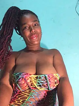 Snapshot of almaseductora chatting on May 29, 3:04 am almaseductora online show from May 29, 3:04 am