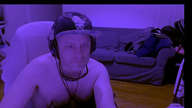 NeonDancer online show from March 15, 10:38 pm