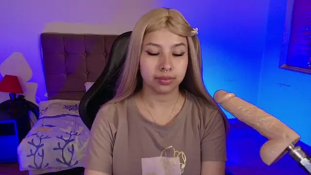 Namiko Park  online show from March 12, 9:21 pm