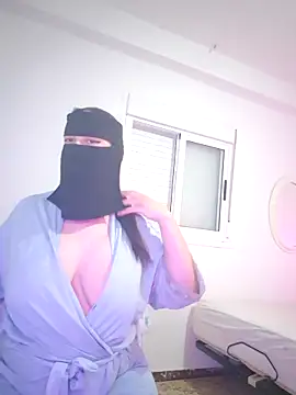 om tiz online show from March 8, 7:17 pm