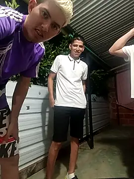 3hornys-straights online show from March 7, 2:19 am