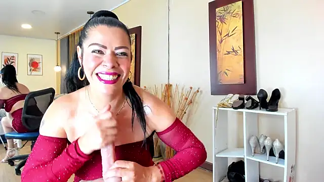 SofiiMontes online show from July 17, 12:12 pm