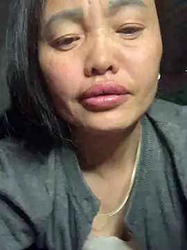 ten-girl-2k5 online show from March 11, 12:05 am