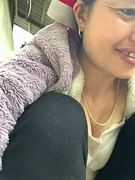 ten-girl-2k5 online show from March 13, 3:46 am