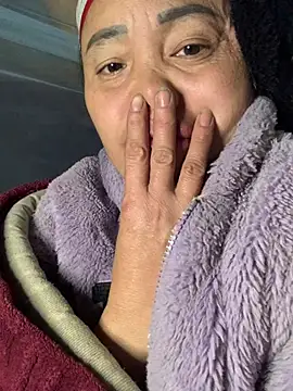 ten-girl-2k5 online show from March 14, 5:46 am