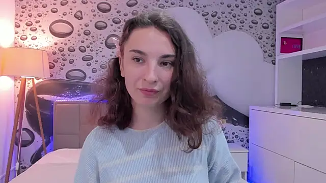JosephineRows online show from June 1, 12:29 pm