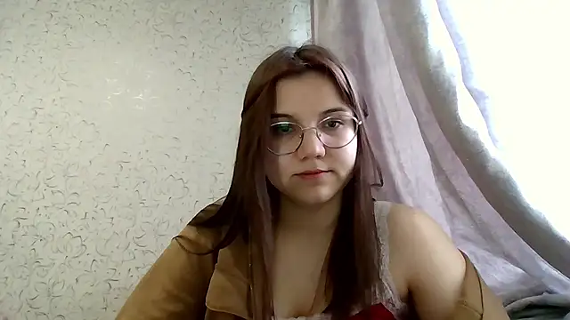 Snapshot of Aurora_Breeze chatting on May 12, 12:02 pm Aurora Breeze online show from May 12, 12:02 pm