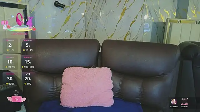 Snapshot of Chloe16_ chatting on June 21, 2:14 am Chloe16 online show from June 21, 2:14 am