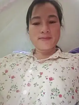 Snapshot of Yuhi3d chatting on July 8, 4:33 pm Yuhi3d online show from July 8, 4:33 pm