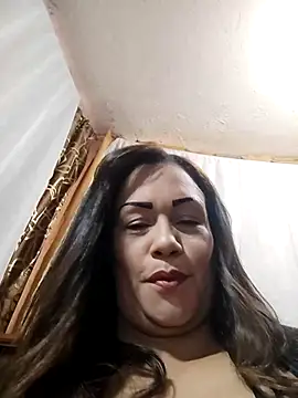 maroita online show from May 6, 2:33 pm