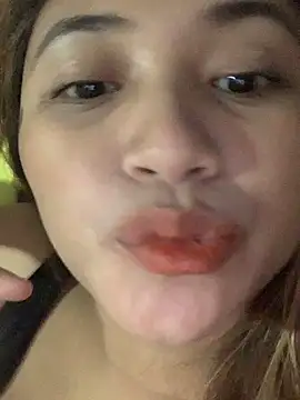 urcutiegelai online show from March 15, 1:39 pm