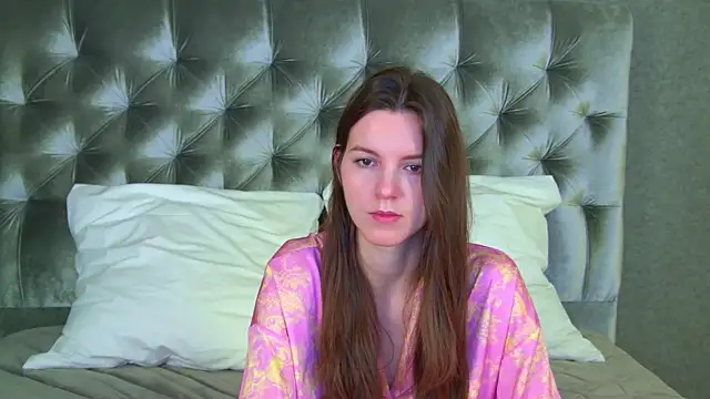 Snapshot of AmaliaLima chatting on June 2, 4:14 am AmaliaLima online show from June 2, 4:14 am