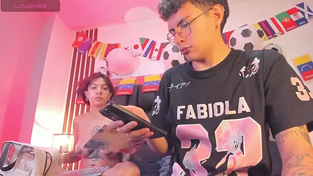 dalhia and hades online show from June 27, 2:55 pm