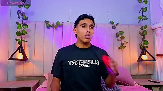 Morgan Bladee online show from June 18, 6:13 am