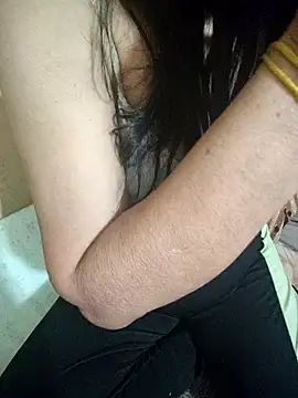 lovely 0078 online show from March 10, 11:48 am