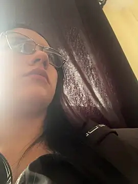 Candy fireee online show from March 17, 6:55 pm