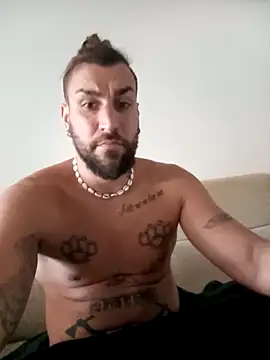 Snapshot of Jjkkhjfeuo chatting on March 25, 4:13 pm Jjkkhjfeuo online show from March 25, 4:13 pm