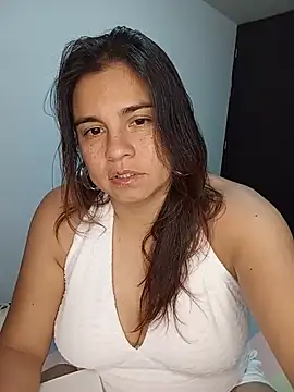 Snapshot of BettyBoo_w chatting on June 10, 8:08 pm BettyBoo w online show from June 10, 8:08 pm