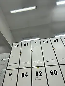 Cr1sXPorn online show from May 7, 10:59 pm