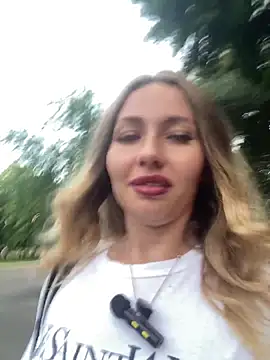 Snapshot of AngelEnigma chatting on June 24, 4:50 pm AngelEnigma online show from June 24, 4:50 pm