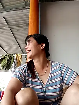 Snapshot of Ivey_S1 chatting on March 19, 8:18 am Ivey S1 online show from March 19, 8:18 am