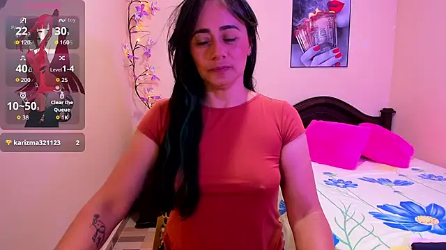 Snapshot of sara_florez12 chatting on July 14, 10:21 am sara florez12 online show from July 14, 10:21 am