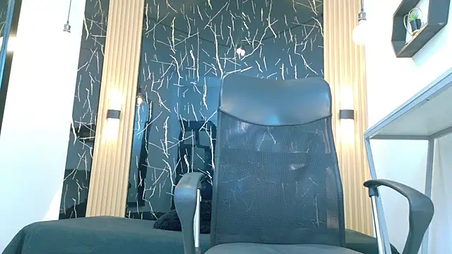 Snapshot of ValeriHot_1 chatting on July 11, 2:58 am ValeriHot 1 online show from July 11, 2:58 am