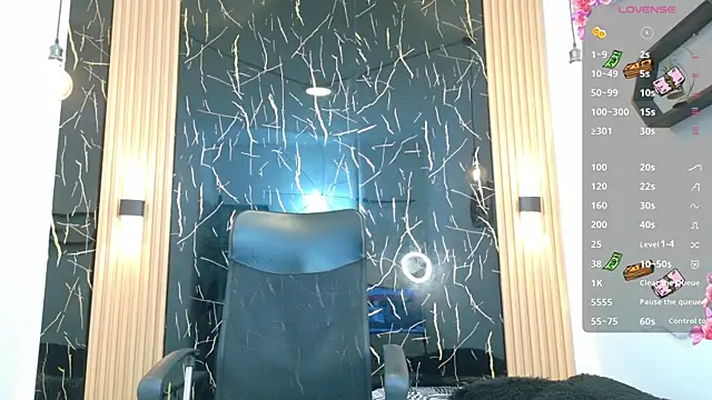 Snapshot of ValeriHot_1 chatting on July 24, 3:26 am ValeriHot 1 online show from July 24, 3:26 am