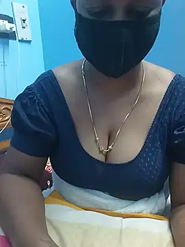 Snapshot of jothika45 chatting on July 6, 8:44 pm jothika45 online show from July 6, 8:44 pm