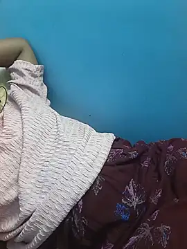 Snapshot of jothika45 chatting on July 30, 6:51 pm jothika45 online show from July 30, 6:51 pm
