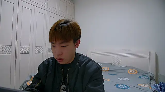 Similu-001 online show from March 9, 10:08 am