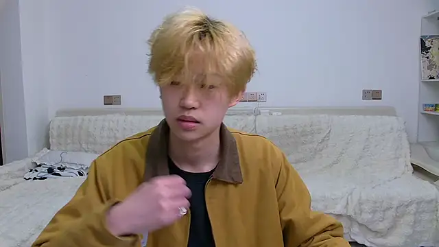 Chili-001 online show from March 8, 10:08 am