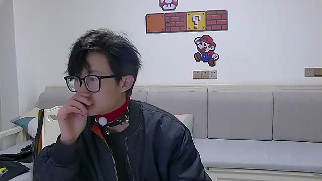Chili-001 online show from April 12, 2:27 am
