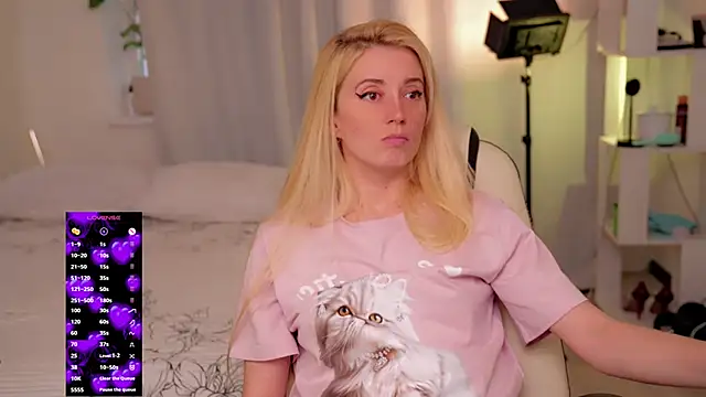 Myfeet inyourmouth online show from March 29, 3:12 pm