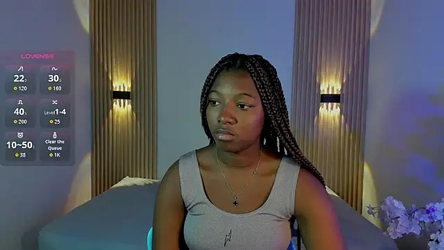 Snapshot of ZoeAdams9 chatting on March 11, 2:28 am ZoeAdams9 online show from March 11, 2:28 am