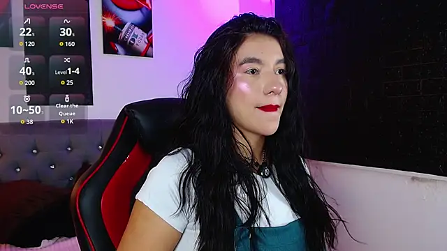 Victoria Rous online show from March 9, 8:24 pm