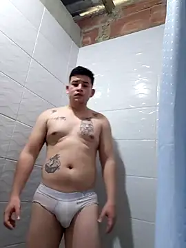 Snapshot of blanquito18_ chatting on June 19, 4:11 pm blanquito18 online show from June 19, 4:11 pm