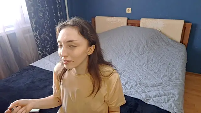 CindyLight online show from April 26, 3:10 pm