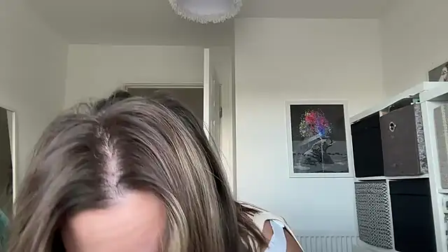 annabellewarick online show from March 14, 1:16 pm