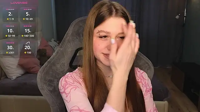 Kristy Bell1 online show from March 18, 8:17 am