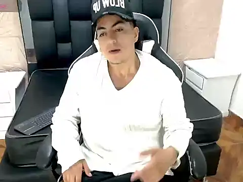 Alex Wolft online show from March 15, 12:00 pm