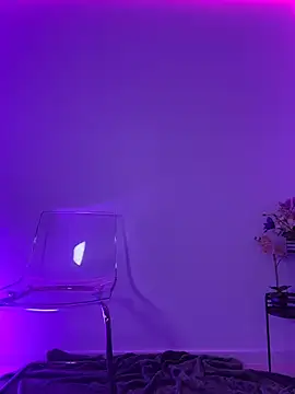 ScarletFlameee online show from April 29, 6:06 am