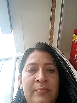 Snapshot of Dr_Edna_naughty chatting on April 19, 8:33 pm Dr Edna naughty online show from April 19, 8:33 pm